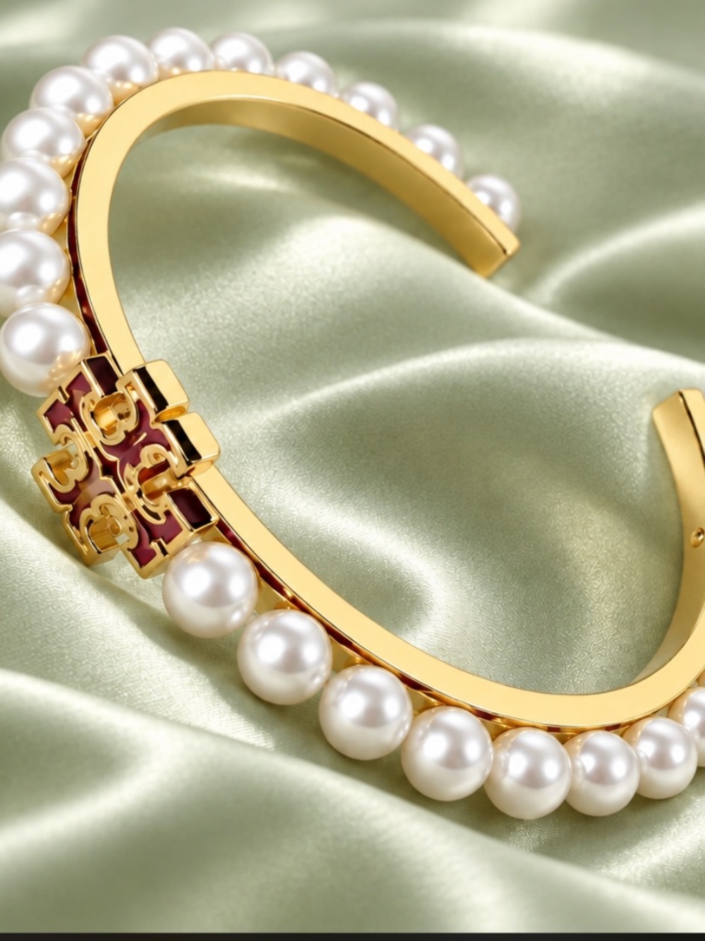 TORI BURCH EMBELLISHED CUFF BRACELET GOLD.